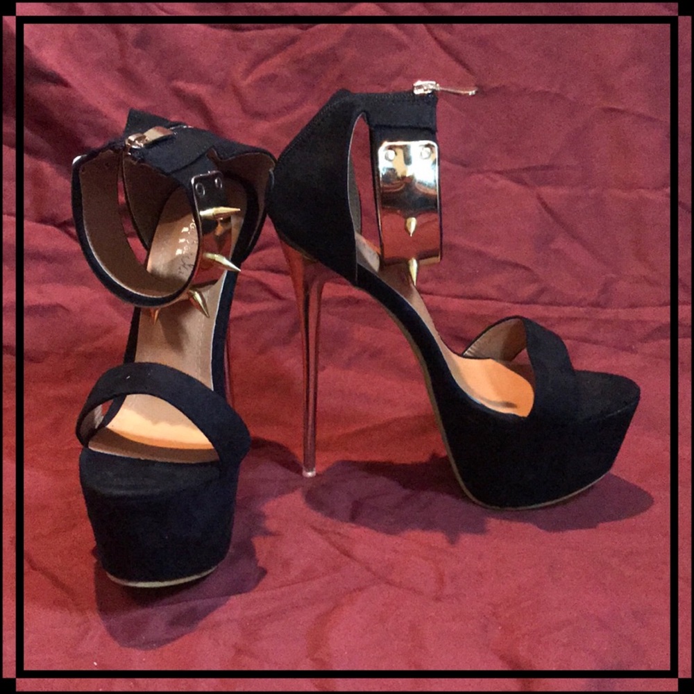 Suede&Spike Stilettos
